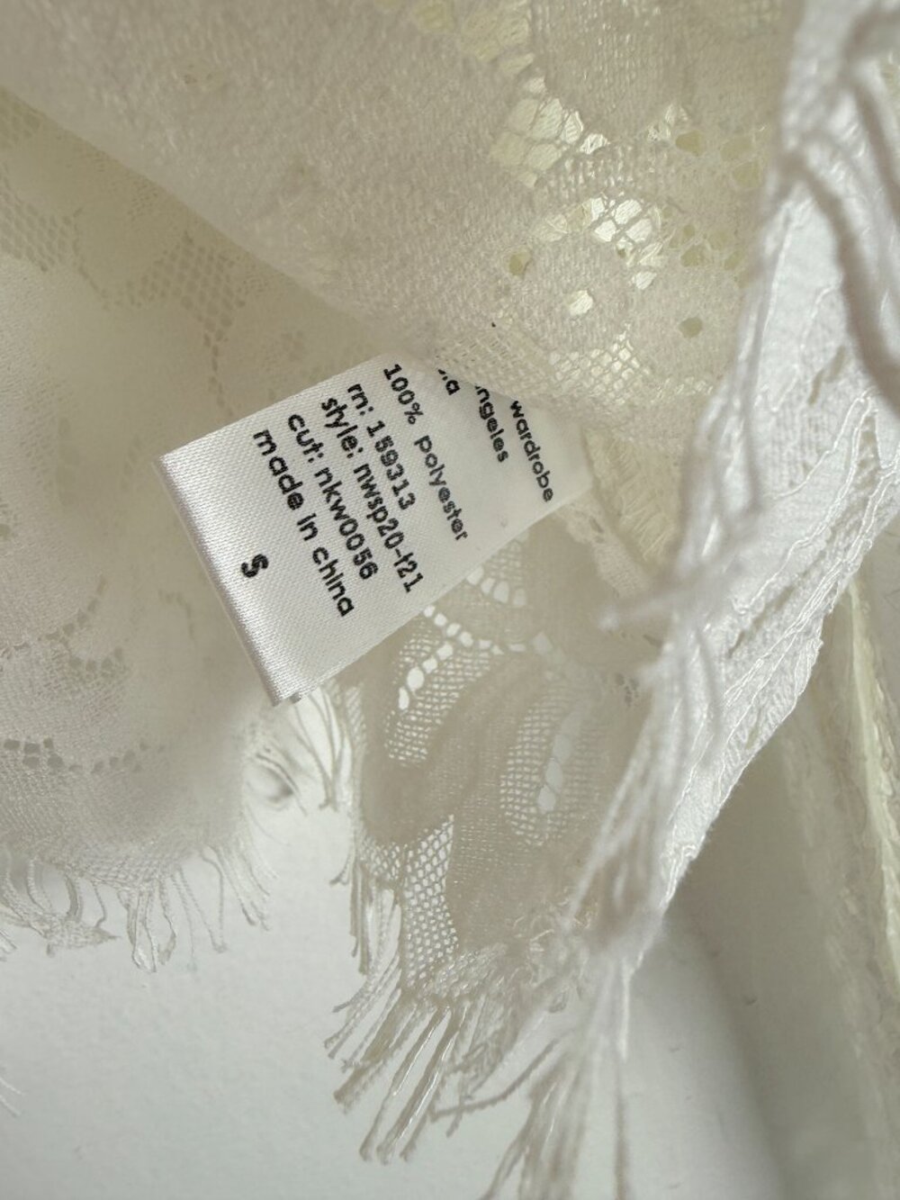 NWOT Naked Wardrobe The Statement Puff Sleeve Lace Crop Top Size Small S NEW - Picture 8 of 10